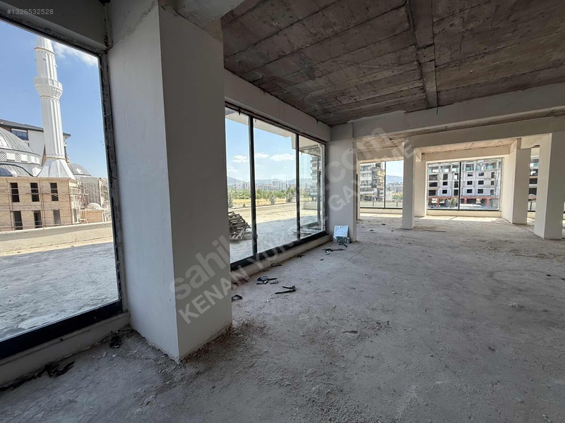 Kenan Yüksel Gayrimenkul'den Yüzakın Da Satılık 464 M2 Dükkan — fotoğraf 13