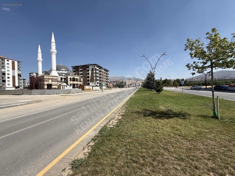Kenan Yüksel Gayrimenkul'den Yüzakın Da Satılık 464 M2 Dükkan — fotoğraf 25