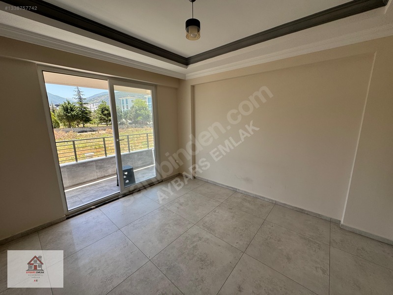 Aybars Emlak'tan Yeni Mahallede Kiralık 2+1 Daire — fotoğraf 2