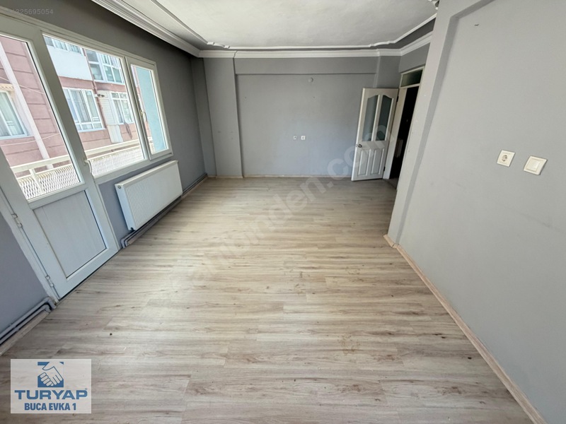 Turyap'tan Torbalı Aykent Sitesi Satılık 3+1 Arakat Geniş Daire — fotoğraf 3