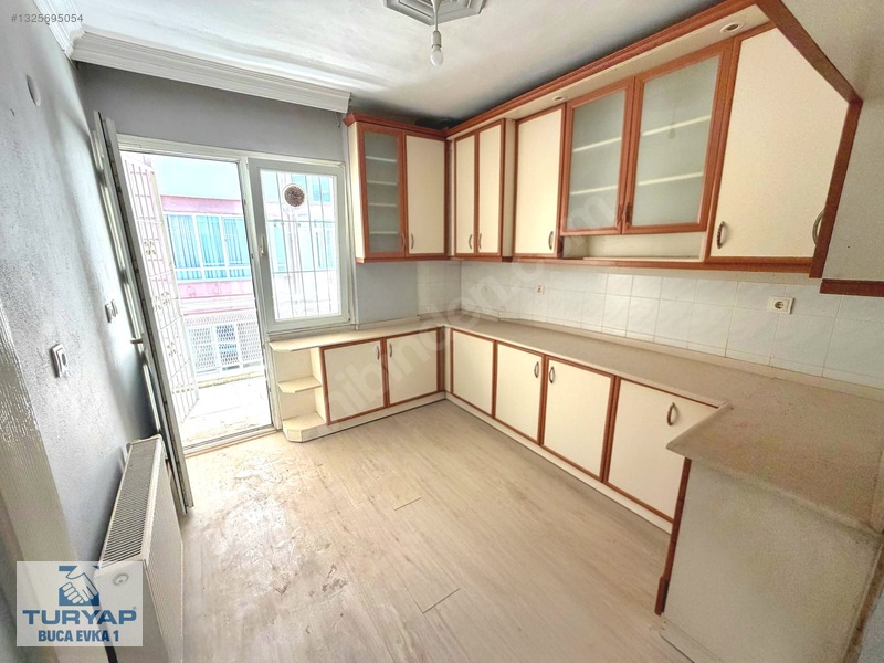 Turyap'tan Torbalı Aykent Sitesi Satılık 3+1 Arakat Geniş Daire — fotoğraf 5