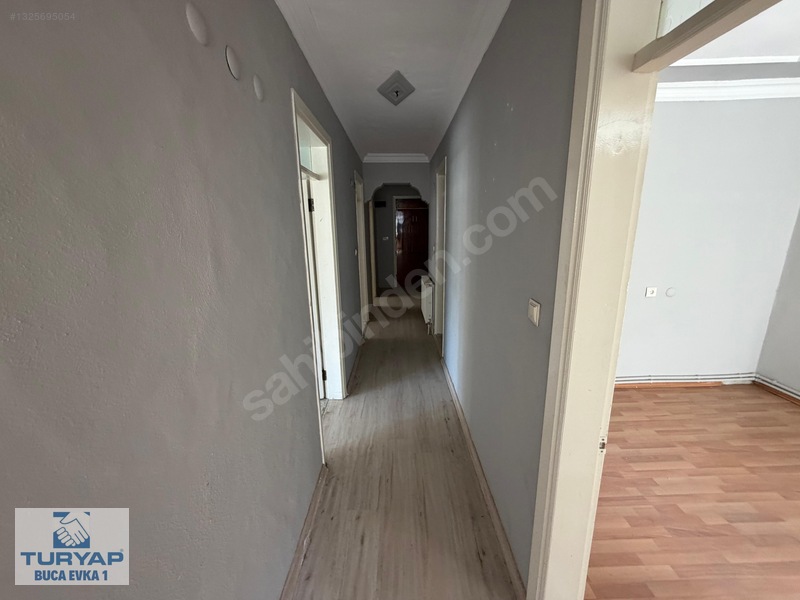 Turyap'tan Torbalı Aykent Sitesi Satılık 3+1 Arakat Geniş Daire — fotoğraf 9
