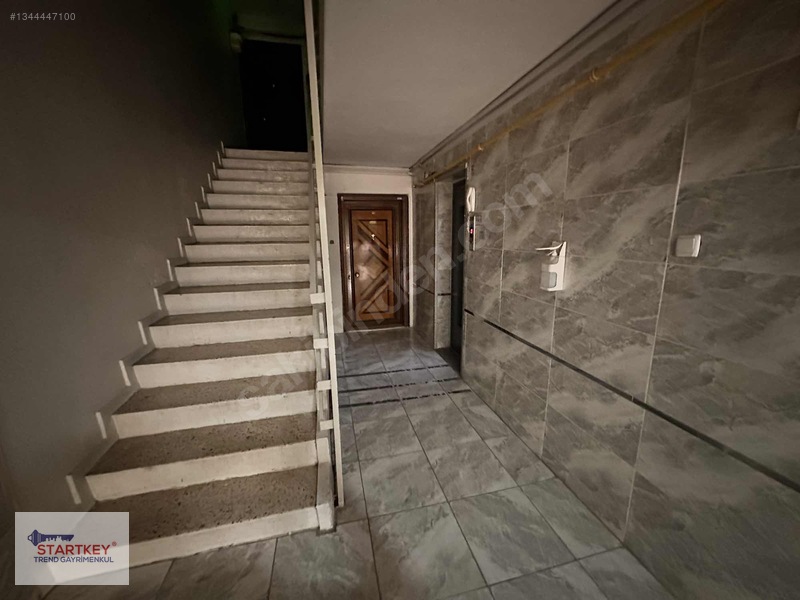Bayraklı Osmangazi De Asansörlü Binada 3+1 Satılık Daire — fotoğraf 5