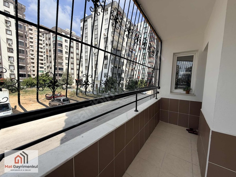 Mert Atmaca'dan 2+1 Merkezi Konumda Ç.banyo^iskanlı Geniş Oturum — fotoğraf 17