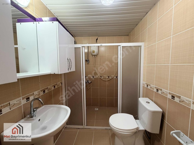 Mert Atmaca'dan 2+1 Merkezi Konumda Ç.banyo^iskanlı Geniş Oturum — fotoğraf 25