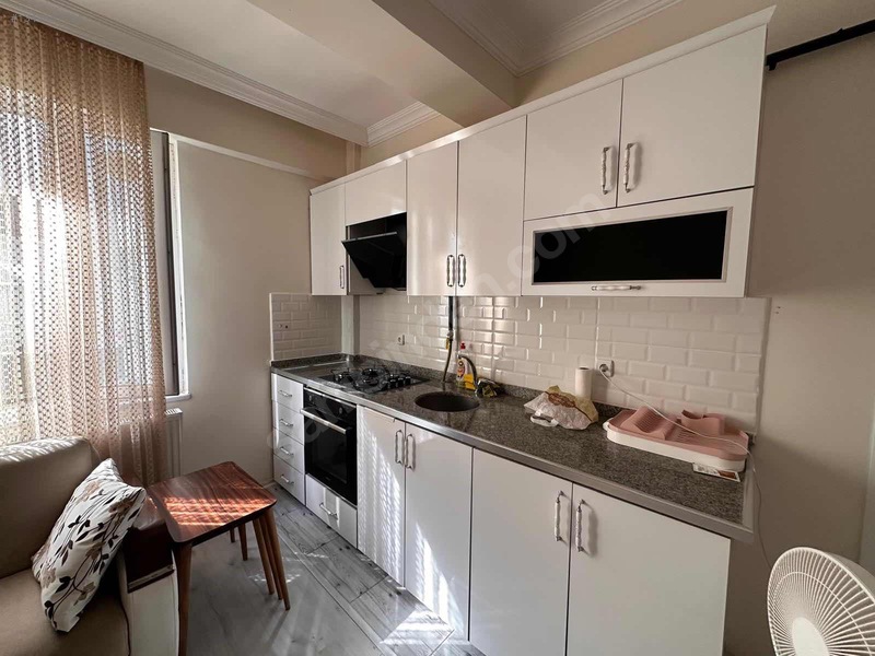 Çözüm Emlaktan Kiralık 1+1 Full Eşyalı Daire — fotoğraf 4