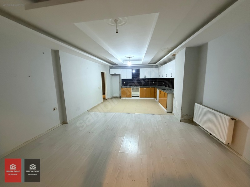 Serkan Emlak'ten Çarşıda İhsaniye'de Yeni Bina Kiralık Daire 2+1 — fotoğraf 5