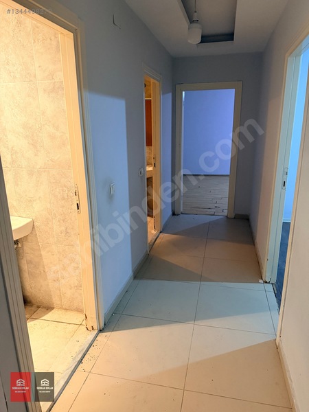 Serkan Emlak'ten Çarşıda İhsaniye'de Yeni Bina Kiralık Daire 2+1 — fotoğraf 27
