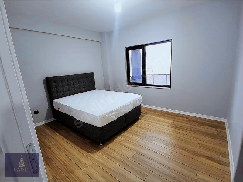 Ladin Gayrimenkulden Sitede Göl Ve Orman Manzaralı Yeni Villa — fotoğraf 14