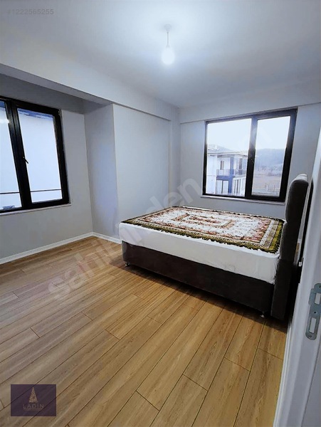 Ladin Gayrimenkulden Sitede Göl Ve Orman Manzaralı Yeni Villa — fotoğraf 22