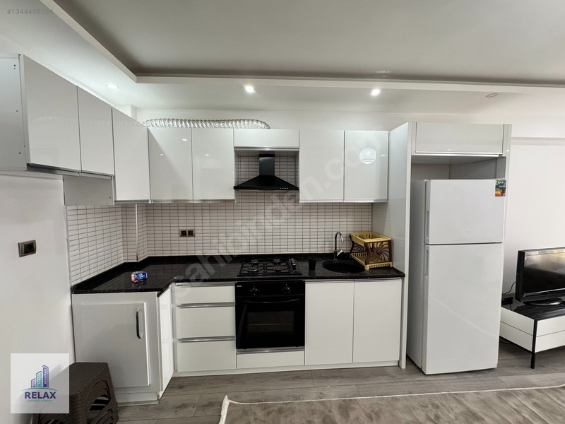 Özden Gayrimenkulden Hasanağa Yakını Eşyalı Ortakat 1+1 Daire