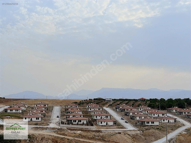 Özyeşilyurt Emlak'tan Karanlıkdere Toki Yanı Müstakil Bahçe — fotoğraf 2