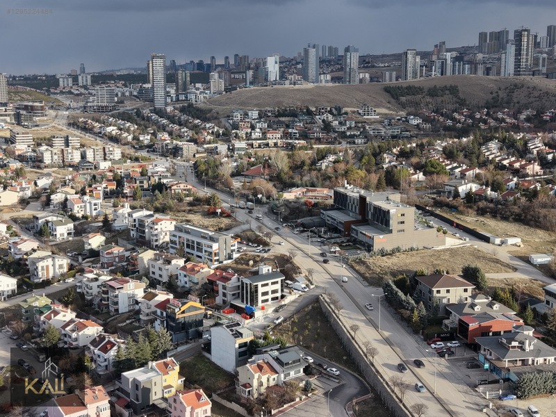 Beyler Caddesine Cephe , 2439 M2 Satılık Arsa Kali A.ş — fotoğraf 3