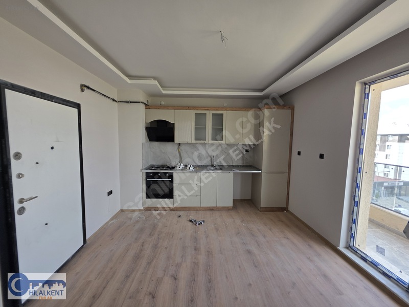 Yerden Isıtma Kiralık 1+1 Lüks Daire — fotoğraf 4