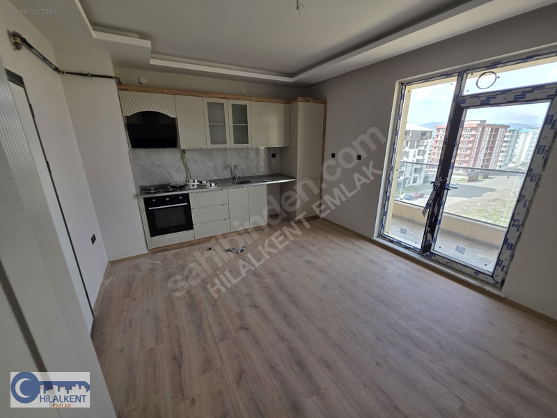 Yerden Isıtma Kiralık 1+1 Lüks Daire — fotoğraf 5