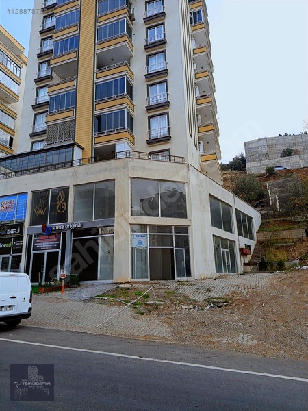 Vadi Mah Ana Cadde Üzeri Köşe Başı Kiralık İş Yeri — fotoğraf 2