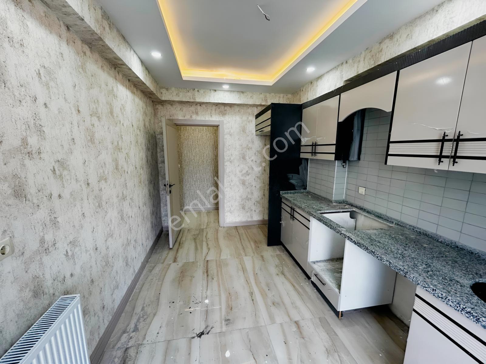 Roma Gayrimenkul'den Akbayır'da Geniş Ferah 2+1 Satılık Daire — fotoğraf 8