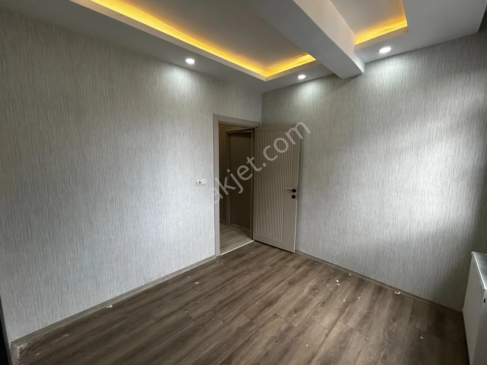 Roma Gayrimenkul'den Akbayır'da Geniş Ferah 2+1 Satılık Daire — fotoğraf 13