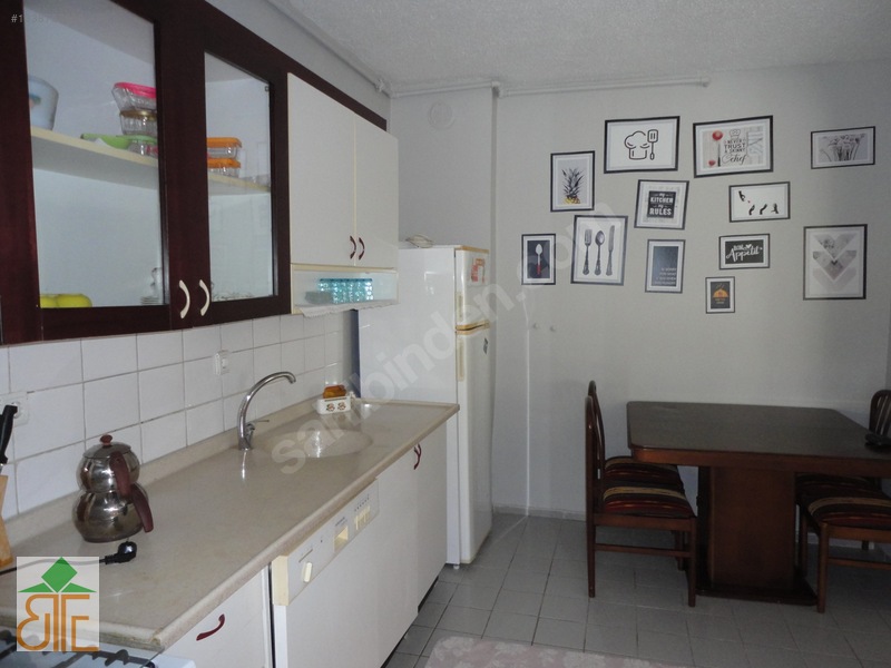 Gaziemir Emlakbank İkinci Etaplarda 1+1 Eşyalı Daire — fotoğraf 2