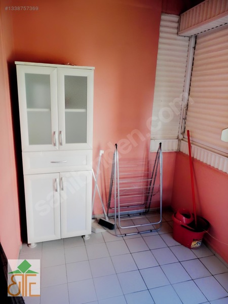 Gaziemir Emlakbank İkinci Etaplarda 1+1 Eşyalı Daire — fotoğraf 18