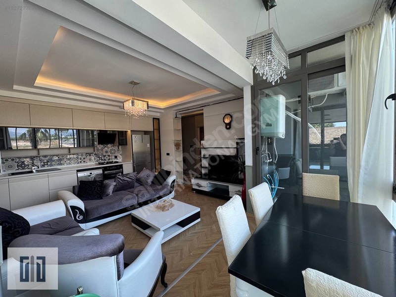 Cadde Üzeri Ulaşım Rahatlığı Olan 2+1 Doğalgaz Aktif Daire