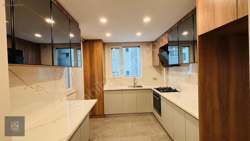 Suadiyede Varondan Feride Geçidine 6dk Özel Tasarım 3+1 135m2 — fotoğraf 24