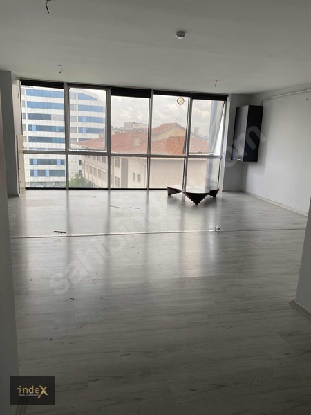 Adliye Yanı Elmas Plaza'da Kiralık Ofis — fotoğraf 7