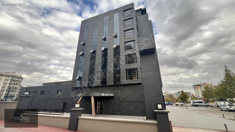 Arevar Dan Mücahitlerde Ana Cadde Üzerinde Kiralık Lüks Ofis — fotoğraf 2
