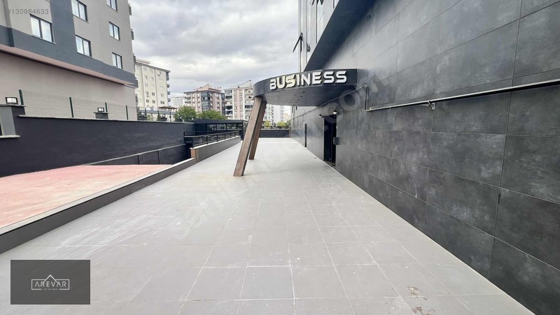 Arevar Dan Mücahitlerde Ana Cadde Üzerinde Kiralık Lüks Ofis — fotoğraf 4