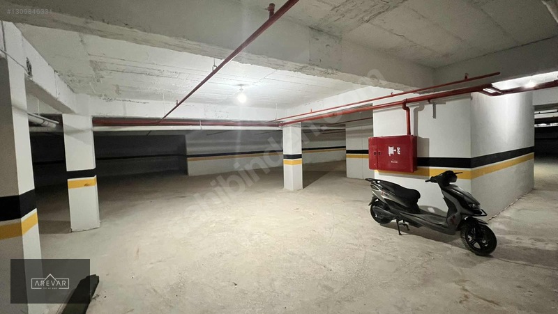 Arevar Dan Mücahitlerde Ana Cadde Üzerinde Kiralık Lüks Ofis — fotoğraf 12