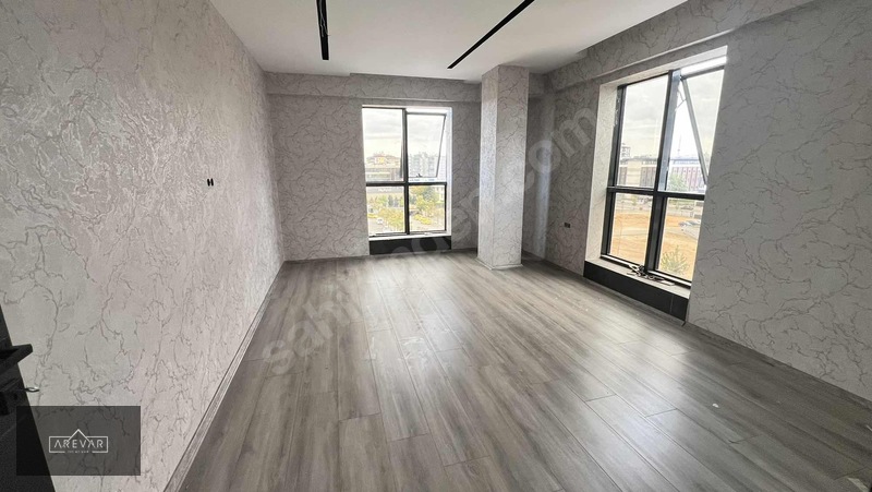 Arevar Dan Mücahitlerde Ana Cadde Üzerinde Kiralık Lüks Ofis — fotoğraf 25