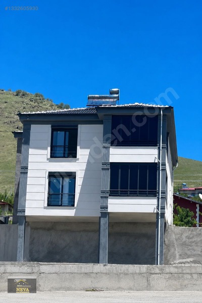 Niğde*Ulukışla*Satılık 2 Katlı Müstakil