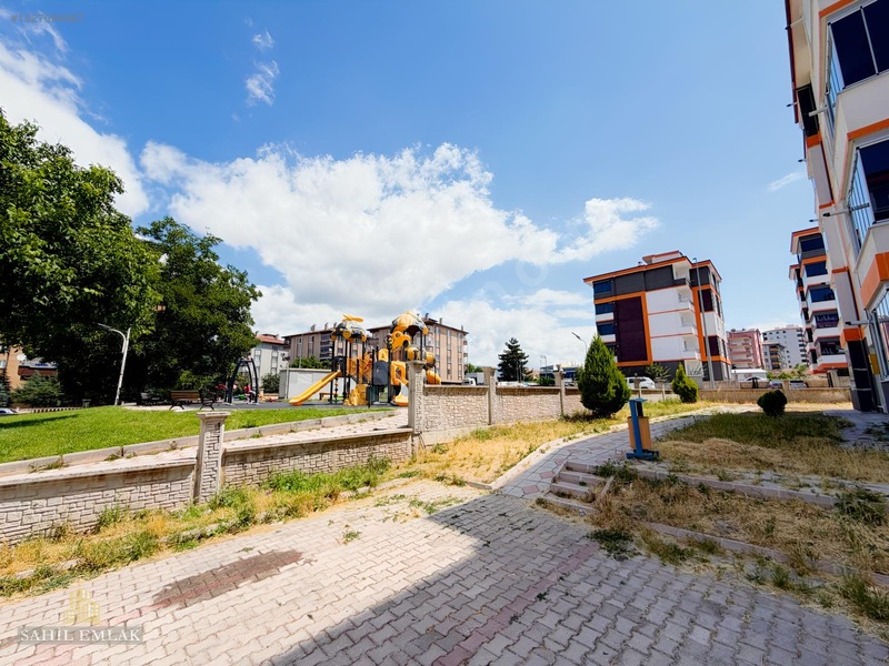 Yeniyurt Mahallesinde Satılık 2+1 Daire — fotoğraf 26