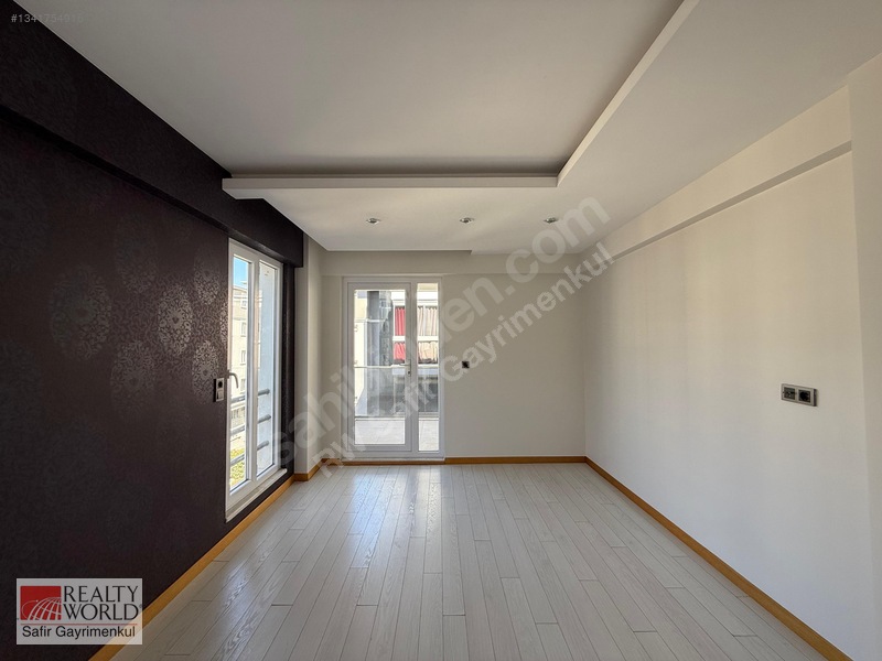 Karahasanlı Park Vadi Sitesi 3+1 - 175 M2 Kiralık Arakat Daire — fotoğraf 32