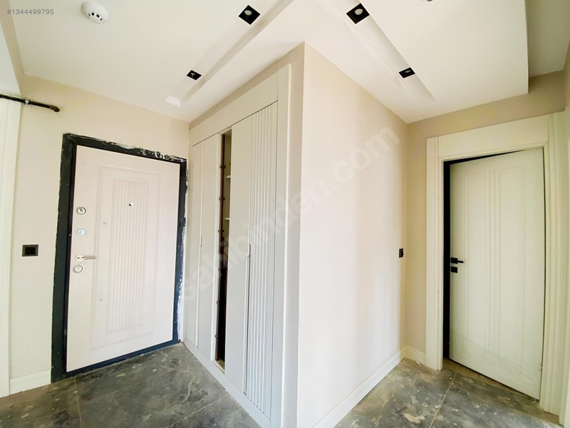 Kadın Doğum Hastahanesi Yanı Havuzlu 2.5+1 Satılık Daire — fotoğraf 12
