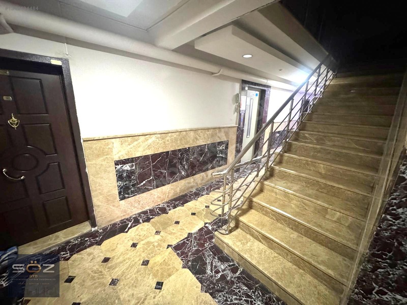 Cadde Üzeri Osmanlı İş Mrkz. Yakını Katta Ön Cephe Asansörlü 3+1 — fotoğraf 32