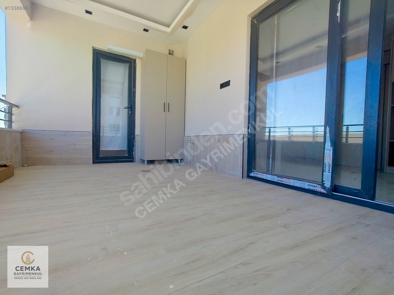 Alpaslanda Yeni Yapı Site İçerisinde Yerden Isıtma Kiralık 2+1 — fotoğraf 17