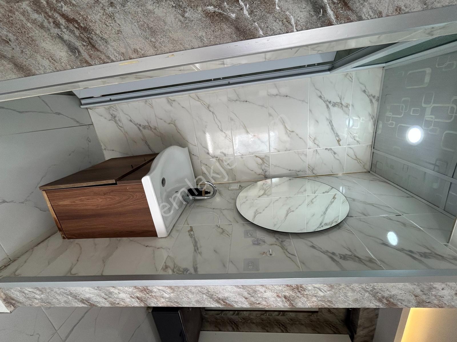 Roma Gayrimenkul'den Seyrantepe'de 2+1 Ara Kat Satılık Daire — fotoğraf 18