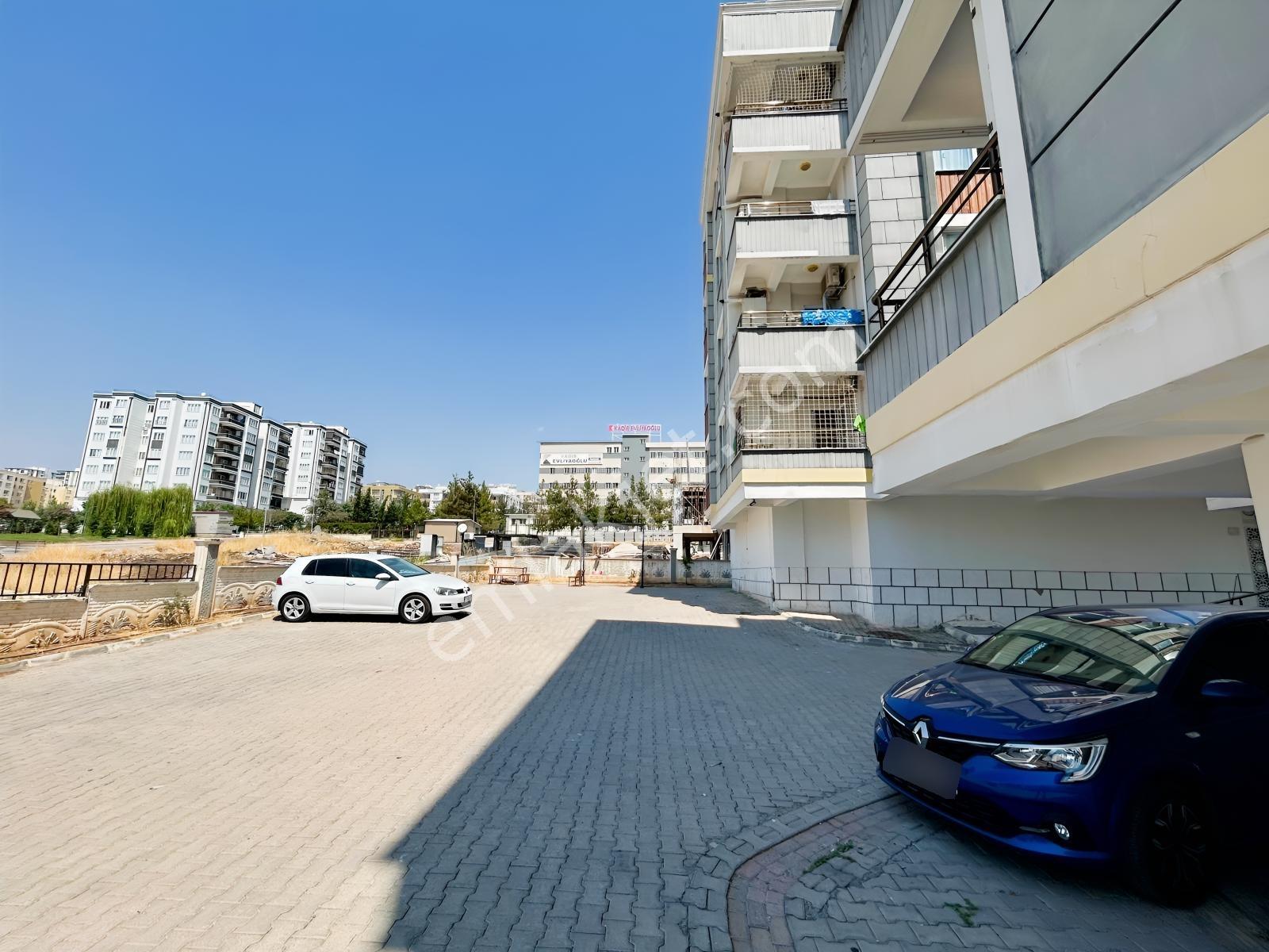 Roma Gayrimenkul'den Seyrantepe'de 2+1 Ara Kat Satılık Daire — fotoğraf 26