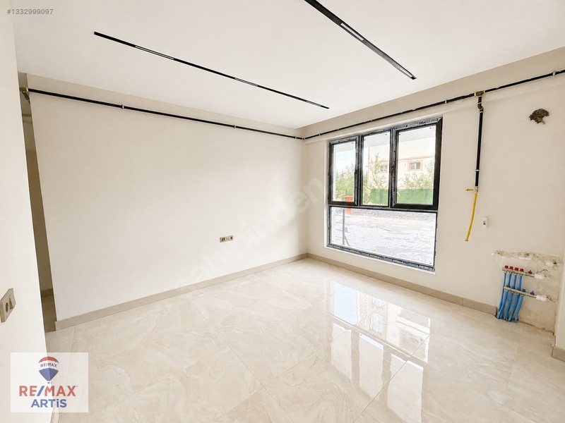 Remax Artis'den Dadaşkent'te Satılık 2+0 Daire — fotoğraf 3