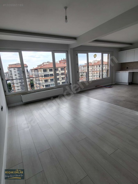 Hürriyette 190 M2 5 Oda Sıfır 3 Cepheli İsteginiz Kadar Kredi