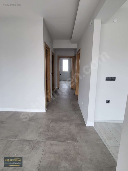 Hürriyette 190 M2 5 Oda Sıfır 3 Cepheli İsteginiz Kadar Kredi — fotoğraf 8