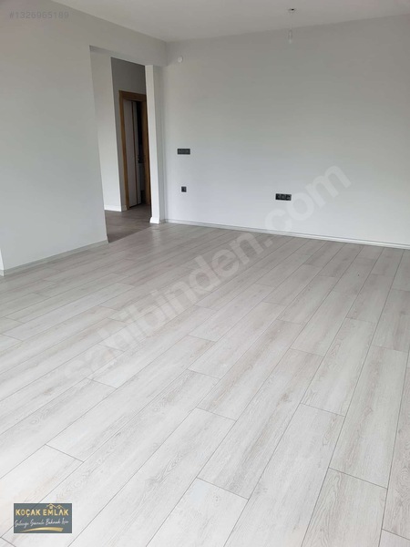 Hürriyette 190 M2 5 Oda Sıfır 3 Cepheli İsteginiz Kadar Kredi — fotoğraf 13