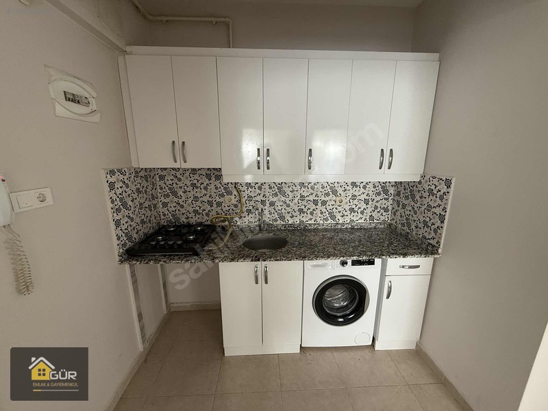 Gür Gayrimenkulden Yeni Beşevlerde Eşyalı 2+1 Köşe-başı Stüdyo — fotoğraf 8