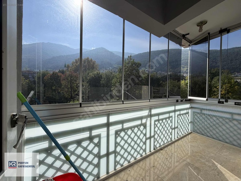 Yıldırım Teferrüç Mahalle Satılık Manzaralı Teraslı 3+1 Daire — fotoğraf 9
