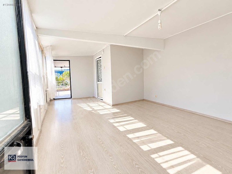 Yıldırım Teferrüç Mahalle Satılık Manzaralı Teraslı 3+1 Daire — fotoğraf 27