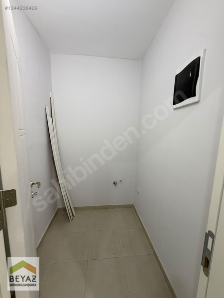Beyaz- Fakıuşagı Mah Site İçerisinde 4+1 200m2 Kiralık Daire — fotoğraf 21