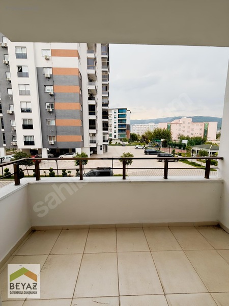 Beyaz- Fakıuşagı Mah Site İçerisinde 4+1 200m2 Kiralık Daire — fotoğraf 25