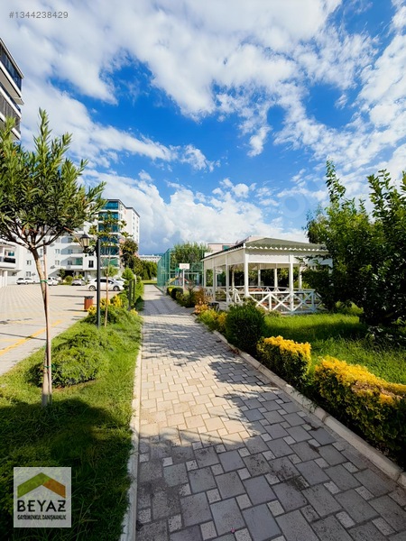 Beyaz- Fakıuşagı Mah Site İçerisinde 4+1 200m2 Kiralık Daire — fotoğraf 31