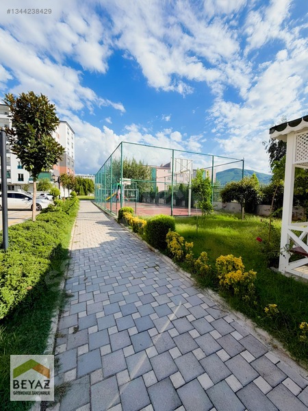 Beyaz- Fakıuşagı Mah Site İçerisinde 4+1 200m2 Kiralık Daire — fotoğraf 33